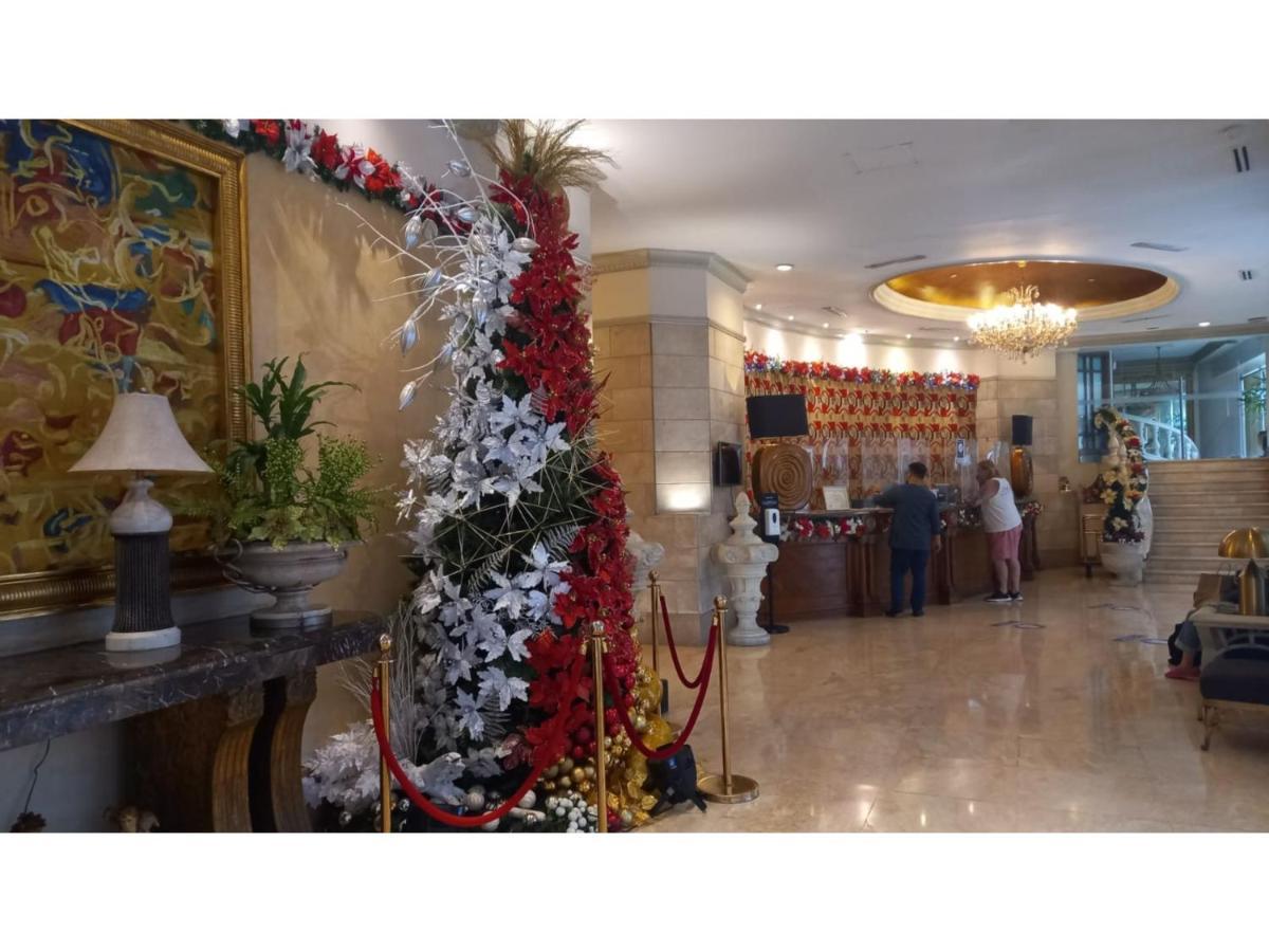 Capital O 914 Makati Palace Hotel Makati City Esterno foto